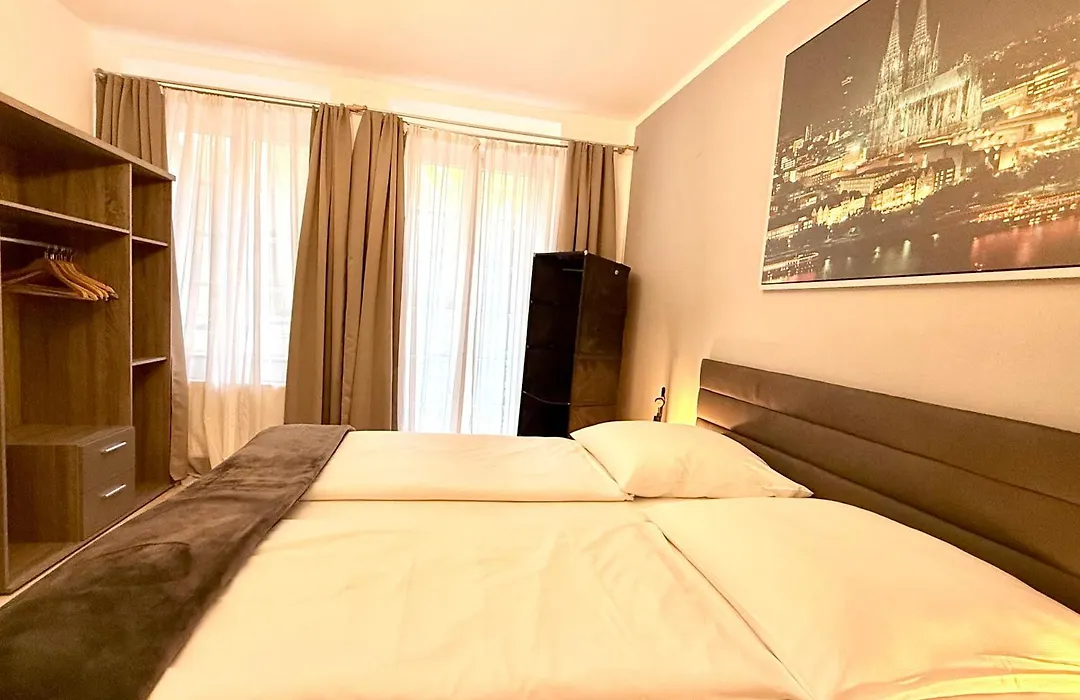 Altstadthotel Hayk am Rhein-1